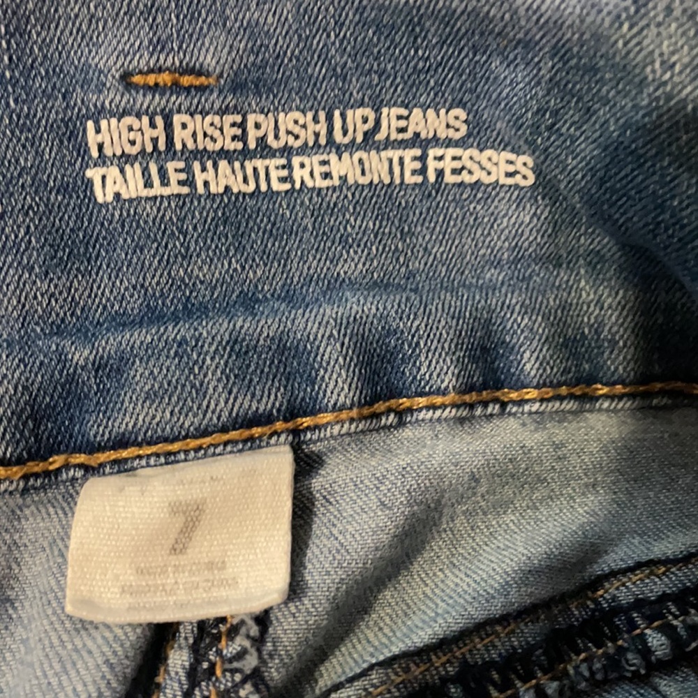 High Rise Push Up Jeans - Picture 4 of 4